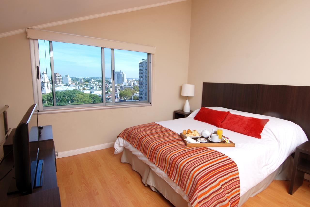Plaza Suites Campana Eksteriør bilde
