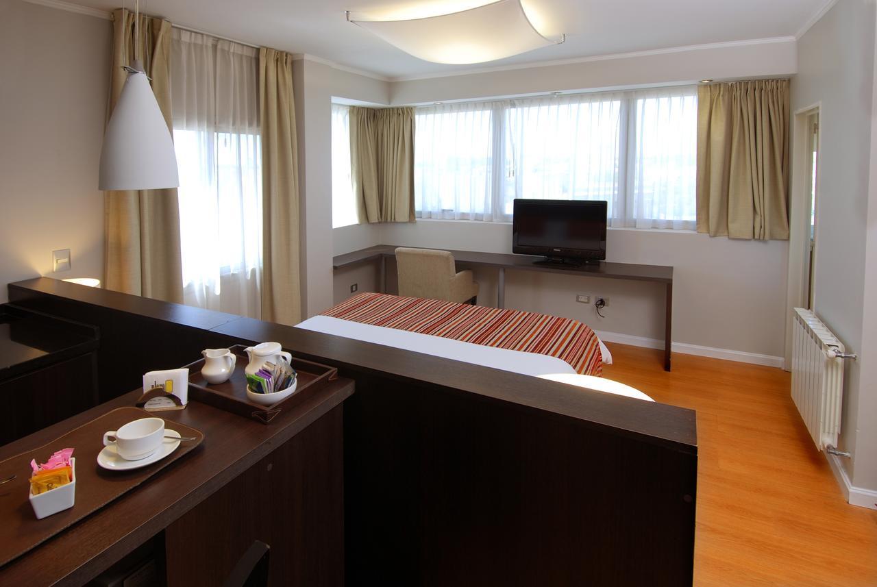 Plaza Suites Campana Eksteriør bilde